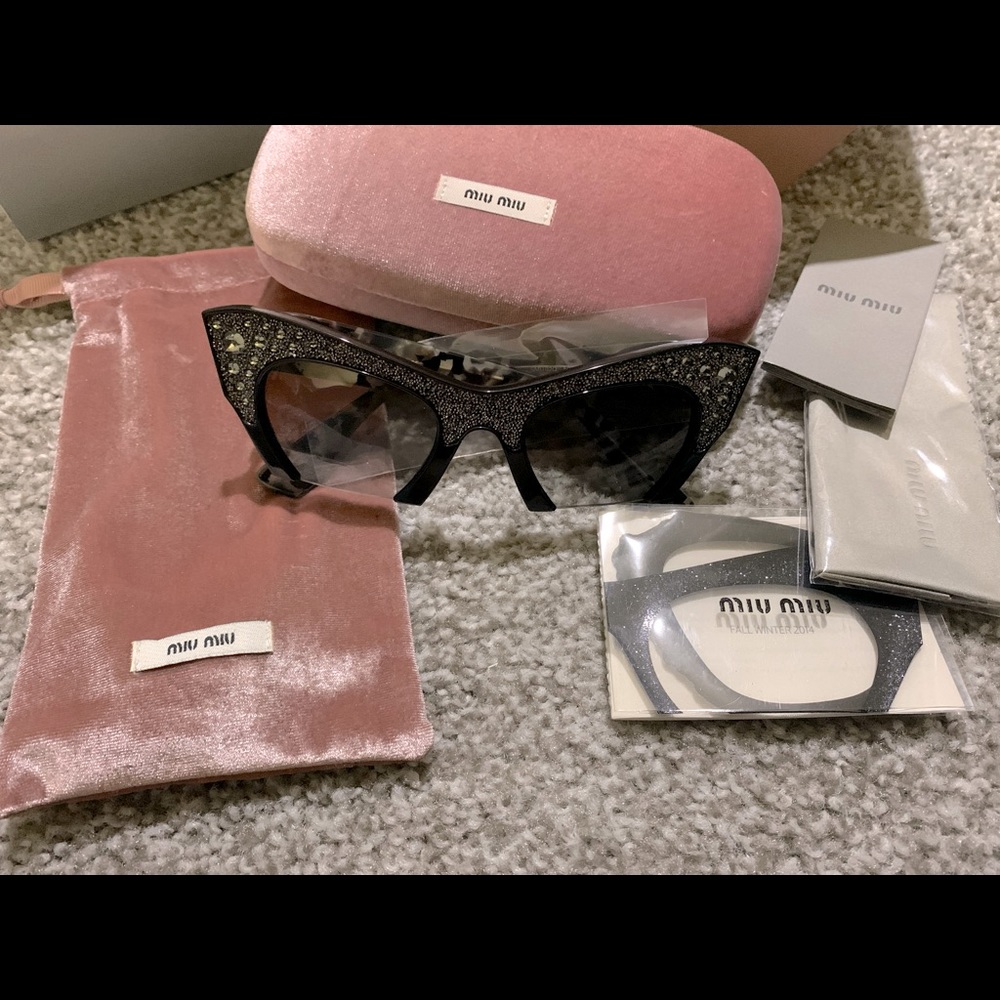 MIU MIU RASOIR Crystal Embellished Sunnies 🕶